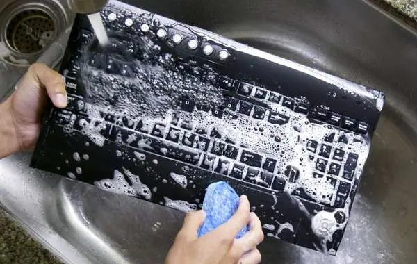 Wash Keyboard